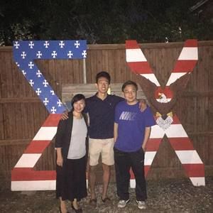 Meet your Posher, Robert